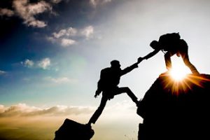 Educación de los hijos en la virtud o hábitos operativos buenos. Construir una buena y feliz vida personal, a partir de la virtud