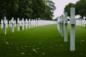 Mistero morte vivere gioia, novembre mese morti, ricordare morte vivere meglio